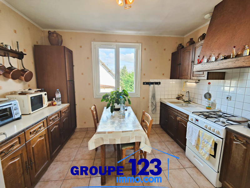 Maison - 83 m² - 5 pièces