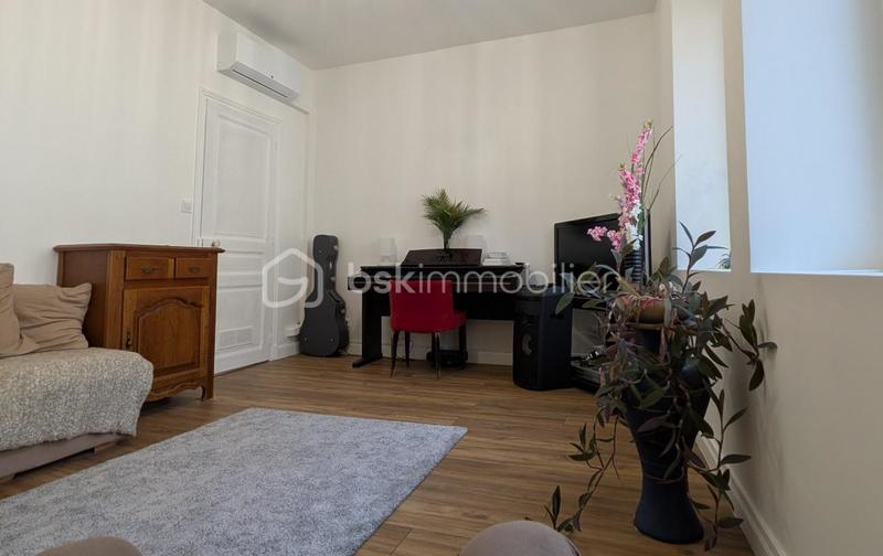 Maison traditionnelle - 108 m² - 5 pièces