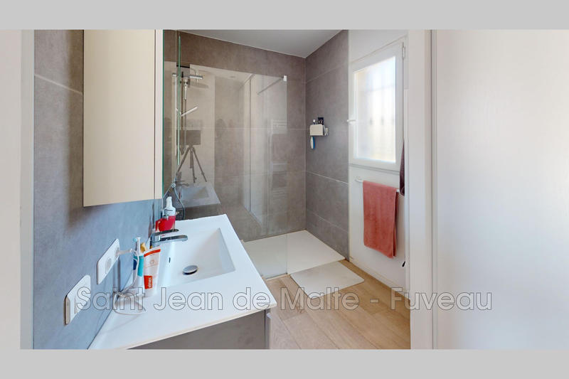 Villa - 160 m² - 6 pièces