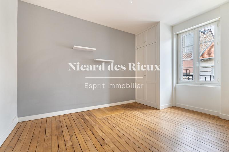 Maison ancienne - 168 m² - 7 pièces