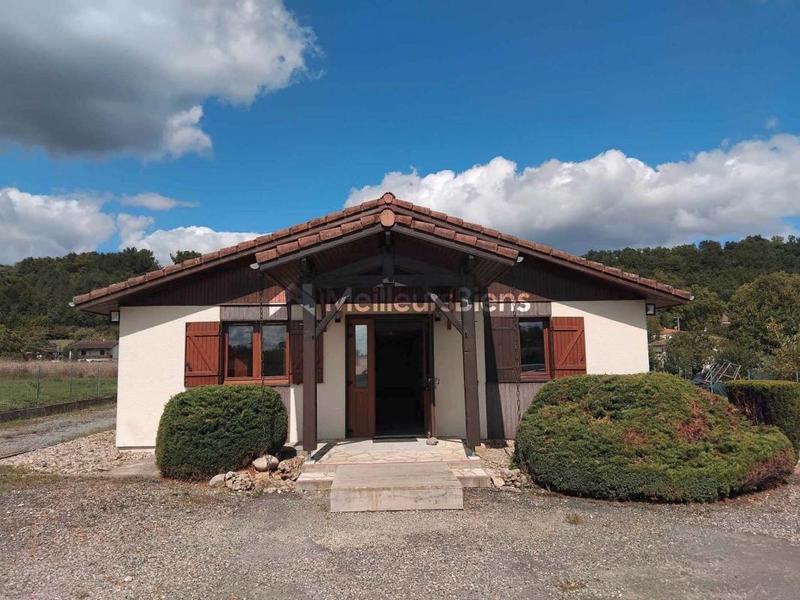 Local d'activité / Entrepôt - 162 m² - 4 pièces