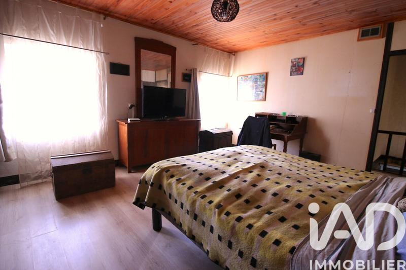 Maison - 180 m² - 7 pièces