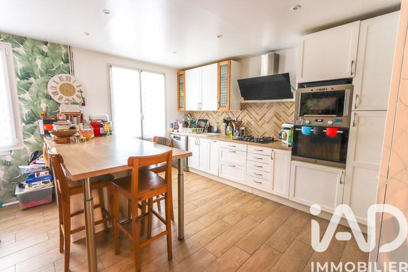 Maison - 120 m² - 6 pièces