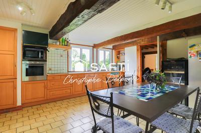 Maison - 310 m² - 10 pièces