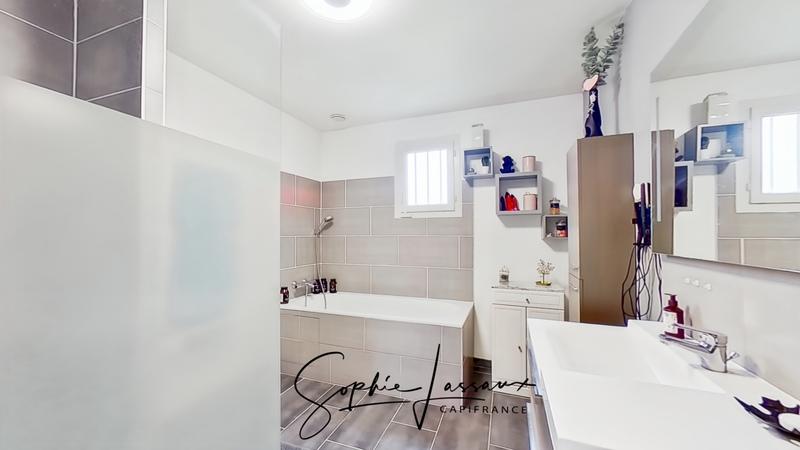 Maison - 152 m² - 5 pièces