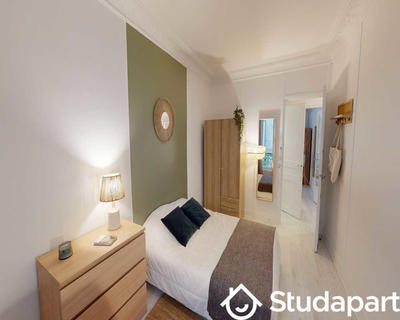 Chambre - 60 m² - 1 pièce