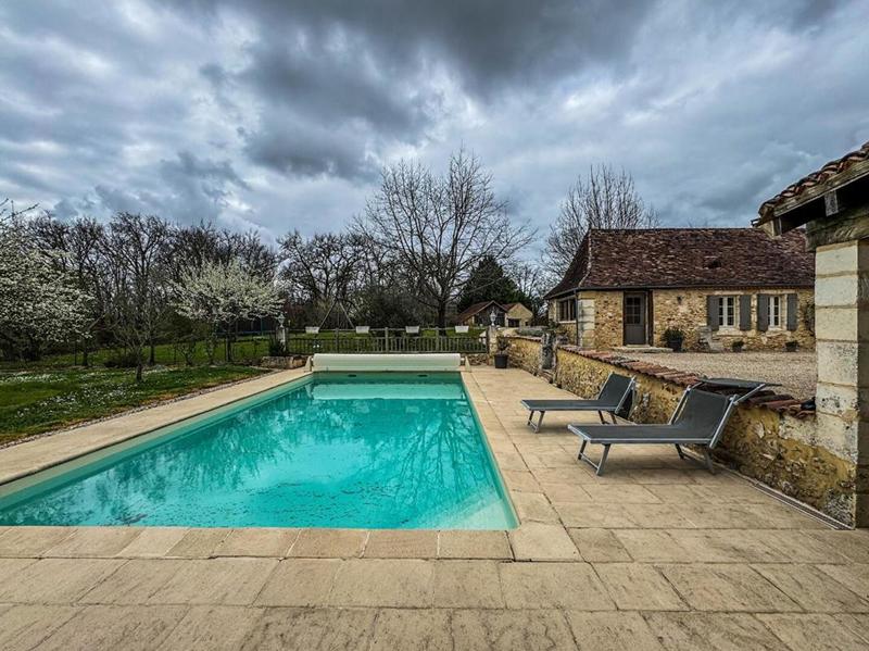 Maison - 430 m² - 17 pièces