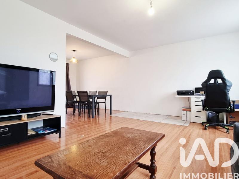 Maison - 104 m² - 5 pièces