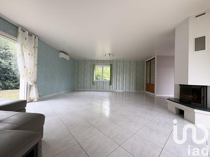 Maison - 161 m² - 7 pièces