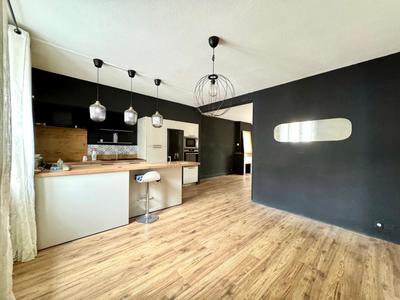 Maison de ville - 115 m² - 5 pièces