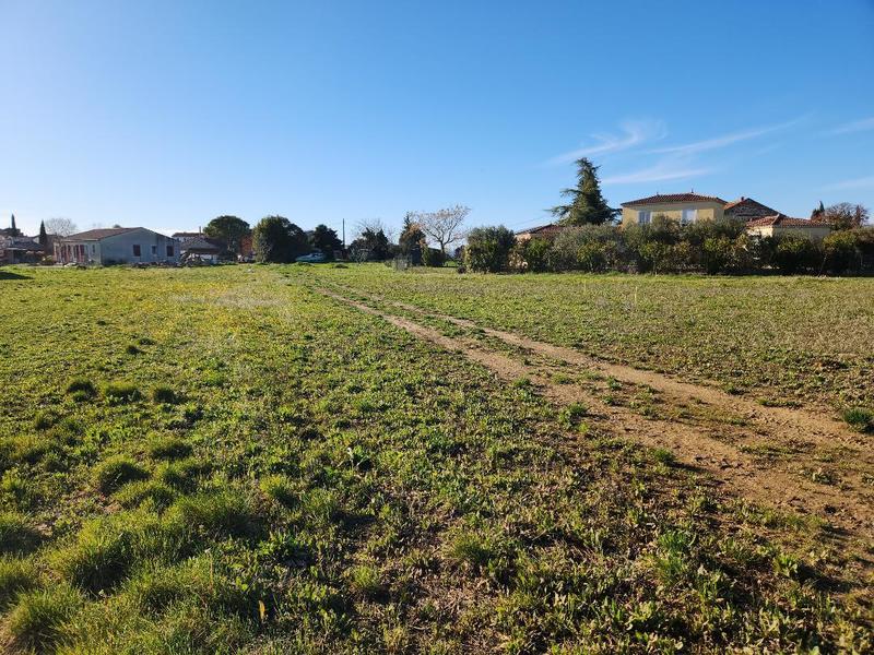 Terrain constructible - 1 245 m²