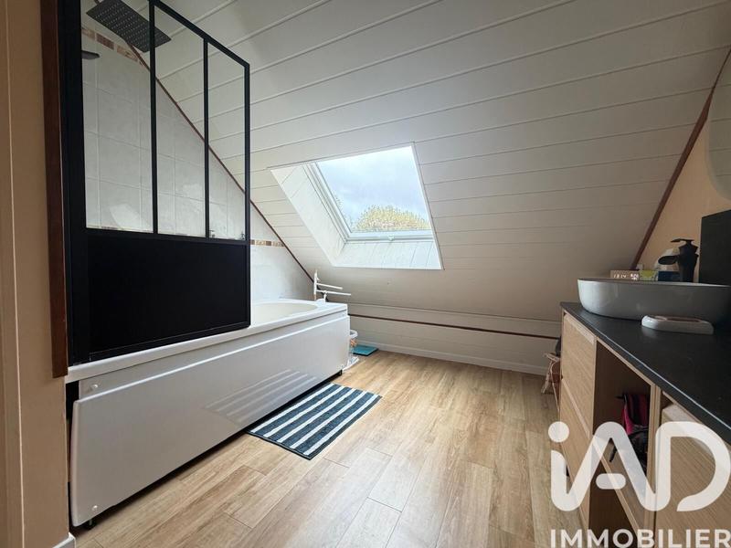 Maison - 118 m² - 6 pièces