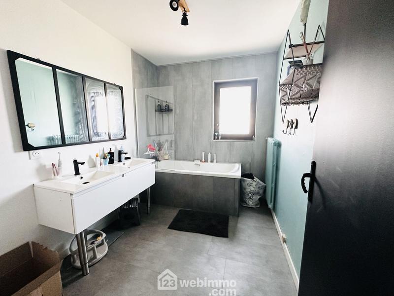 Maison de ville - 110 m² - 6 pièces