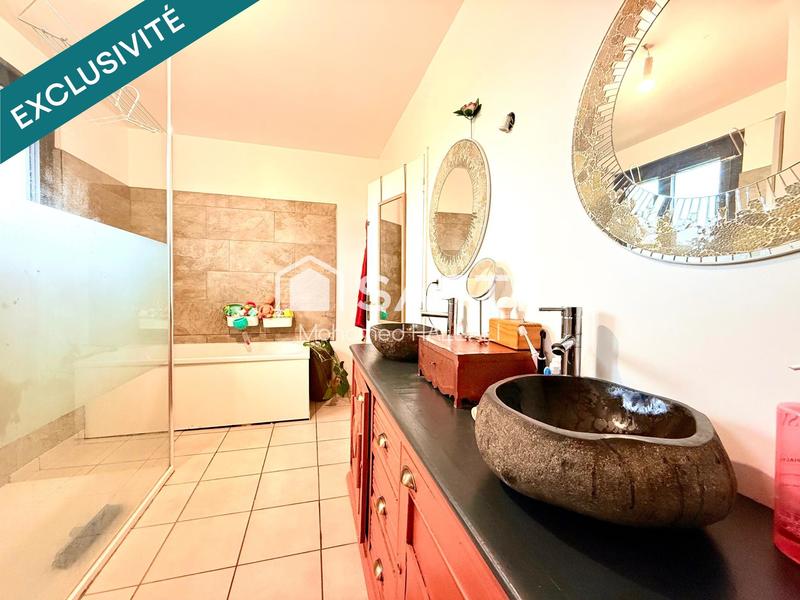 Maison - 105 m² - 4 pièces