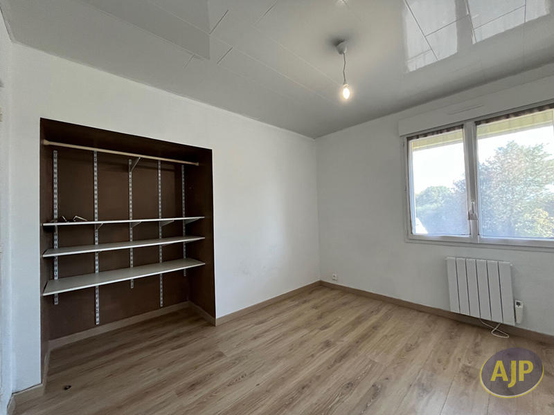 Maison - 173 m² - 8 pièces