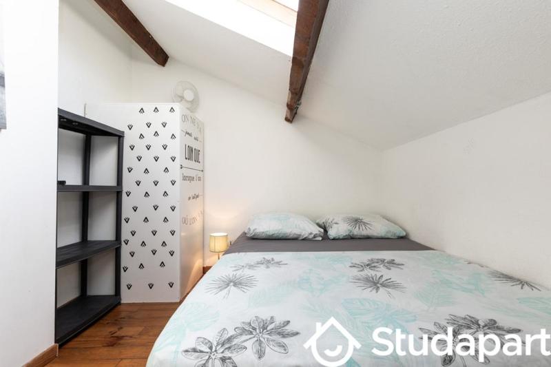 Chambre - 25 m² - 1 pièce