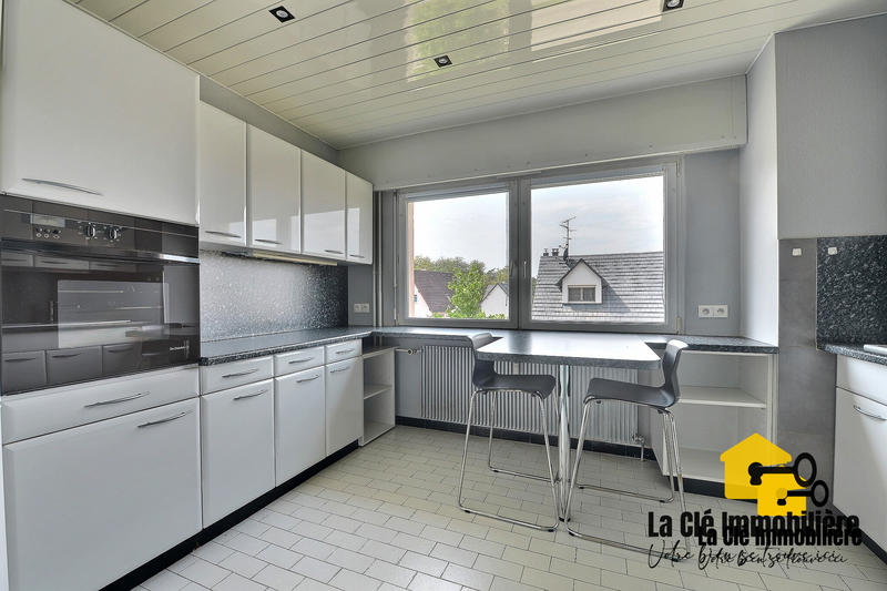 Appartement - 94 m² - 4 pièces