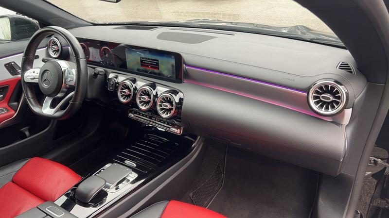 Mercedes Cla Shooting Brake Classe 200d 150 8g-Dct Amg Line - Entretien constructeur Toit ouvrant