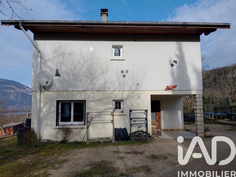 Maison - 135 m² - 6 pièces