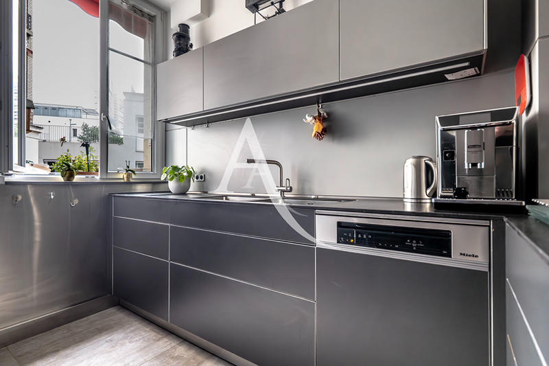 Appartement - 147 m² - 5 pièces