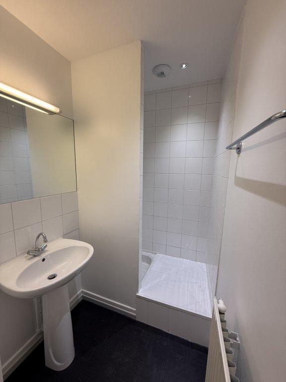 Appartement - 84 m² - 3 pièces