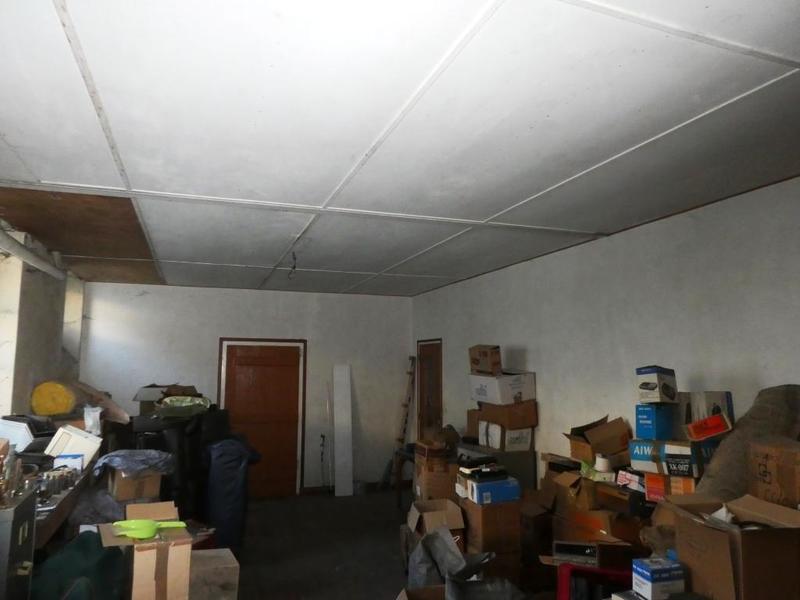 Maison - 300 m² - 8 pièces