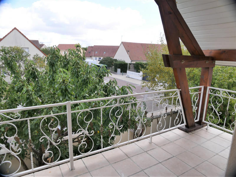 Maison - 258 m² - 8 pièces