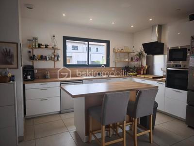 Villa - 135 m² - 5 pièces