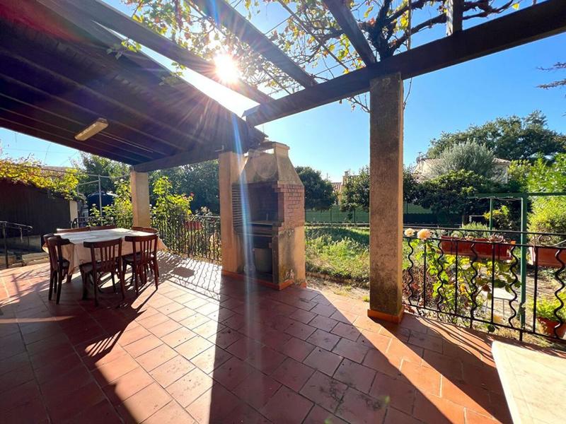 Villa - 90 m² - 4 pièces