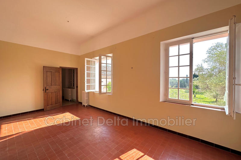 Bastide - 400 m² - 15 pièces