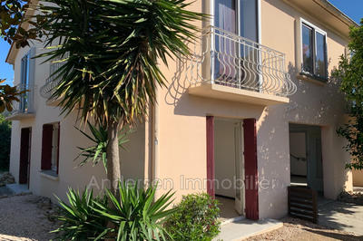 Villa - 145 m² - 6 pièces