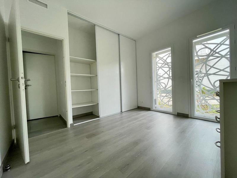 Appartement - 150 m² - 5 pièces
