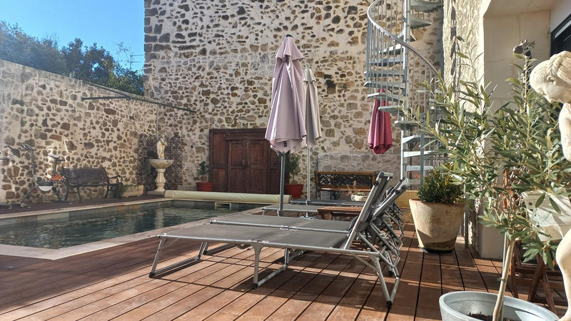 Maison ancienne - 209 m² - 8 pièces