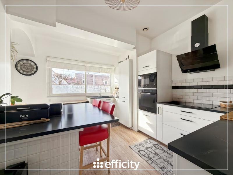 Pavillon - 110 m² - 4 pièces