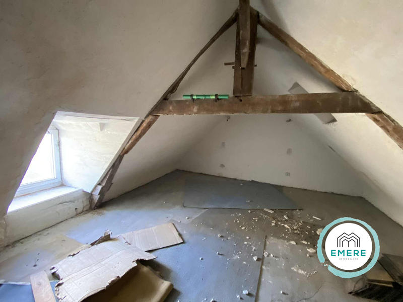 Maison - 99 m² - 4 pièces