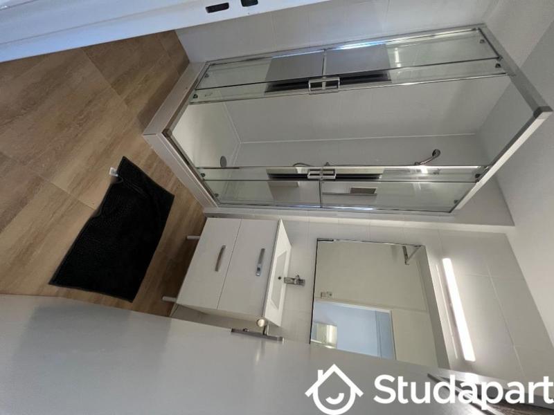 Chambre - 22 m² - 1 pièce