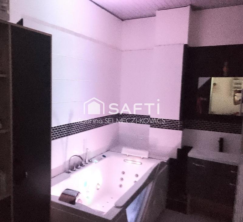 Maison - 170 m² - 7 pièces