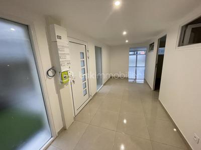 Appartement - 94 m² - 4 pièces