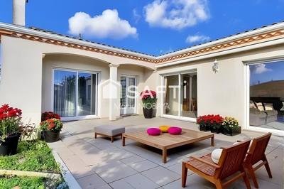 Maison - 135 m² - 4 pièces