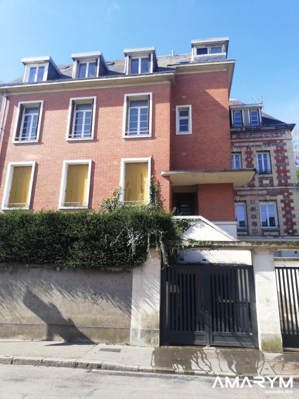 Appartement - 75 m² - 4 pièces