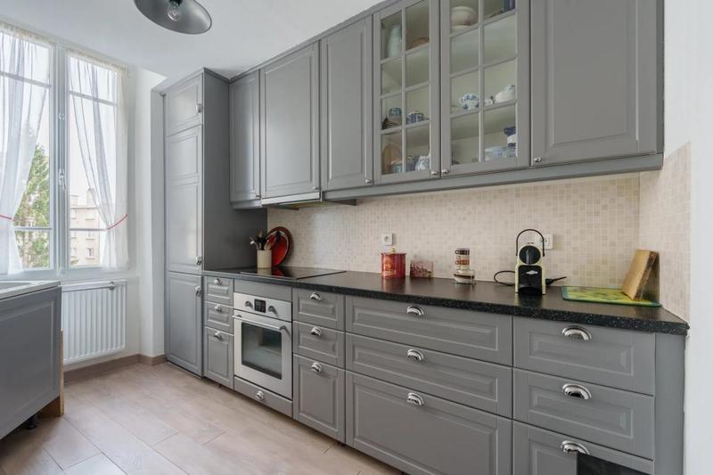 Appartement - 90 m² - 4 pièces