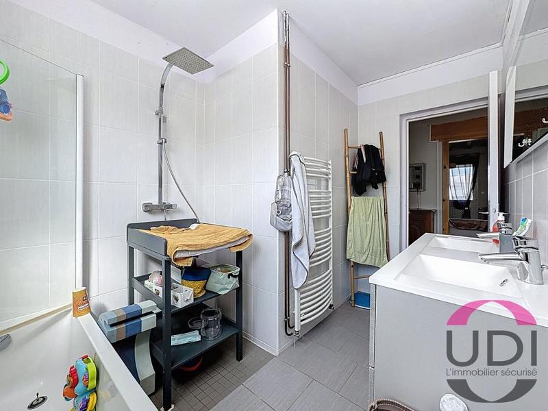 Maison - 200 m² - 5 pièces