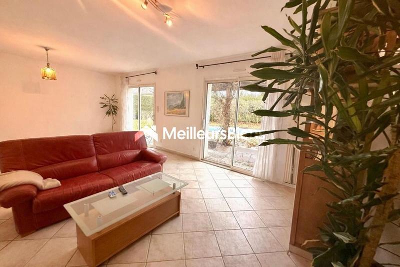 Villa - 122 m² - 5 pièces