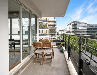 Appartement - 96 m² - 4 pièces