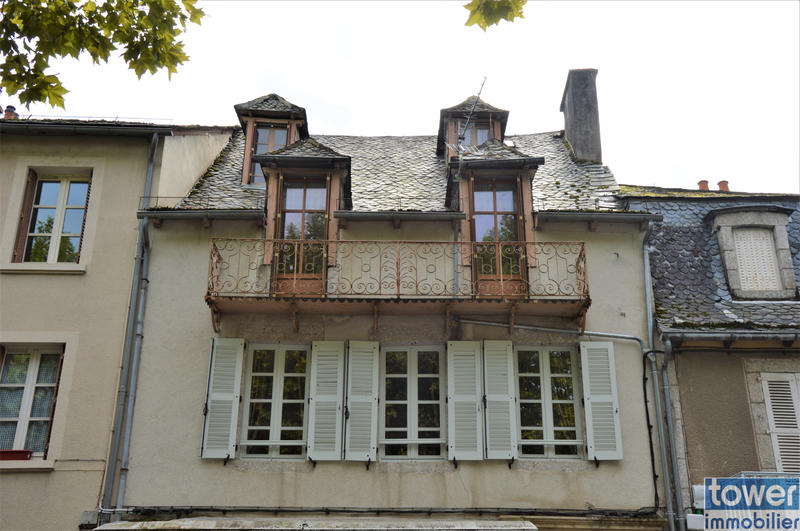 Appartement - 150 m² - 6 pièces