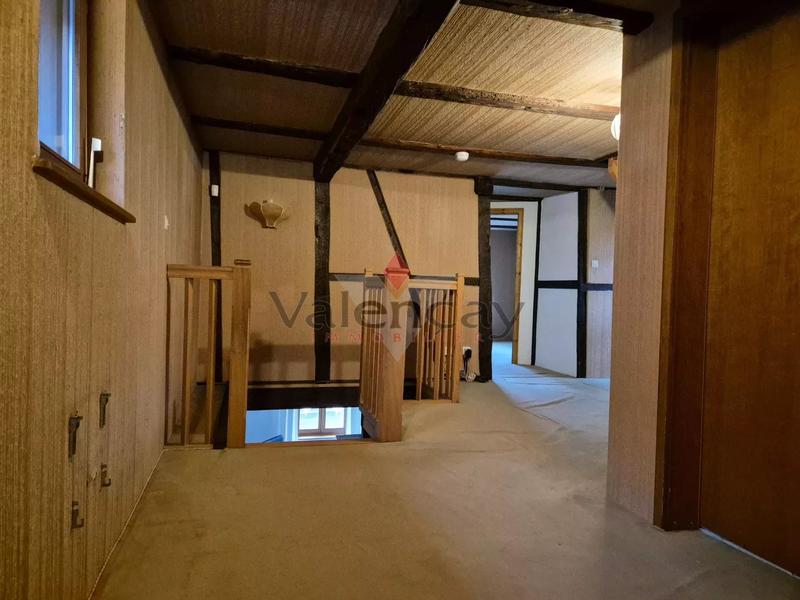 Maison - 190 m² - 7 pièces