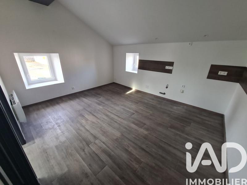 Maison de village - 92 m² - 6 pièces