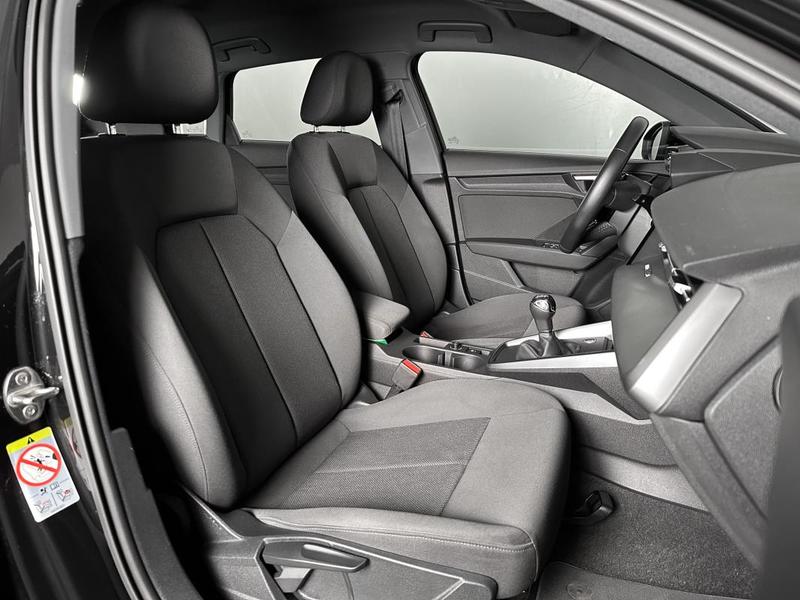 Audi A3 Sportback 30 Tdi 116ch Virtual Cockpit Carplay Regul Gps Full Led Clim 116 Ch 1°Main