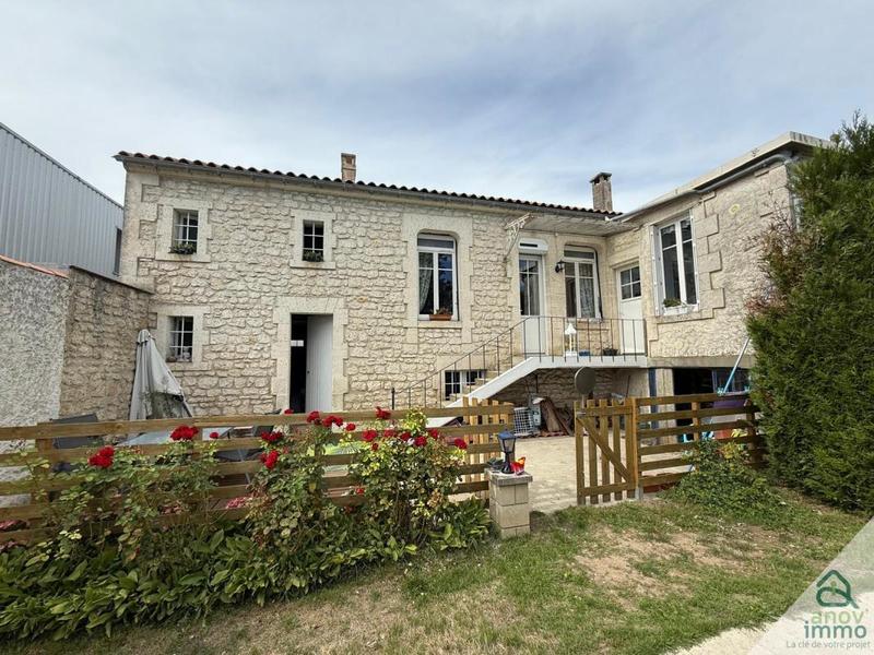 Maison en pierre - 122 m² - 4 pièces