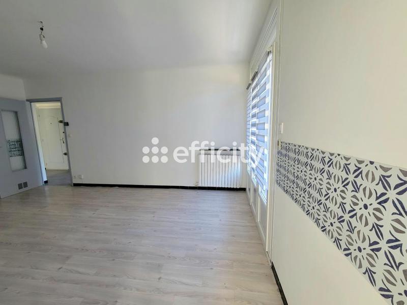Appartement - 77 m² - 4 pièces
